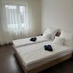 Lux Cordia With Free Parking Apartamento *