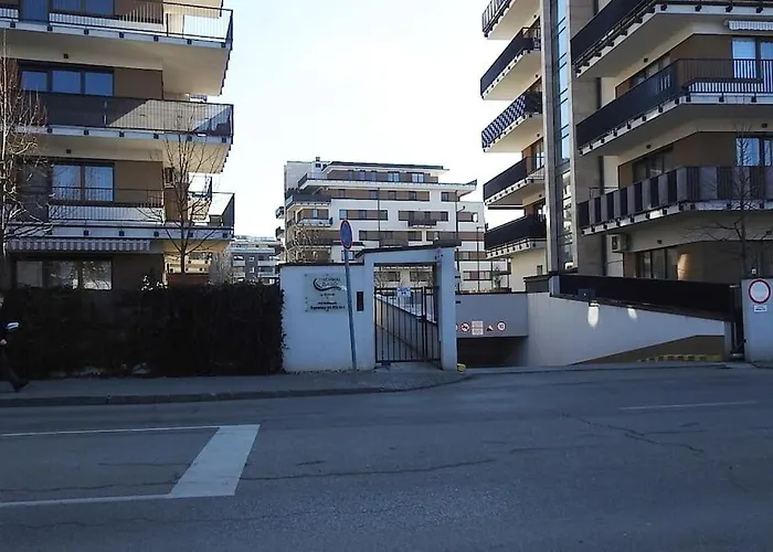 Lux Cordia With Free Parking